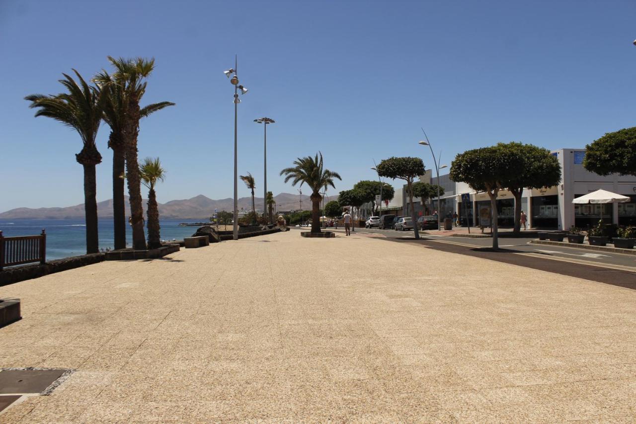 Playa Chica Apartment Пуерто-дель-Кармен Екстер'єр фото